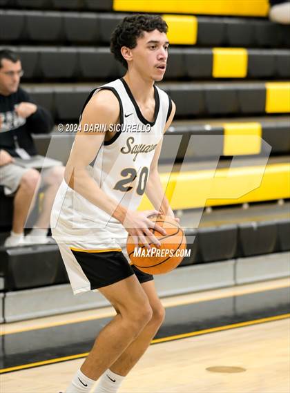 Thumbnail 2 in Apollo vs Saguaro (Saguaro Holiday Classic) photogallery.