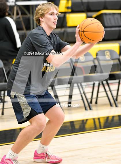 Thumbnail 2 in Apollo vs Saguaro (Saguaro Holiday Classic) photogallery.