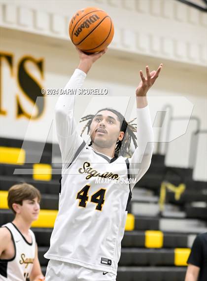 Thumbnail 1 in Apollo vs Saguaro (Saguaro Holiday Classic) photogallery.
