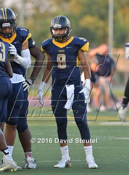Thumbnail 3 in Elk Grove @ Inderkum photogallery.