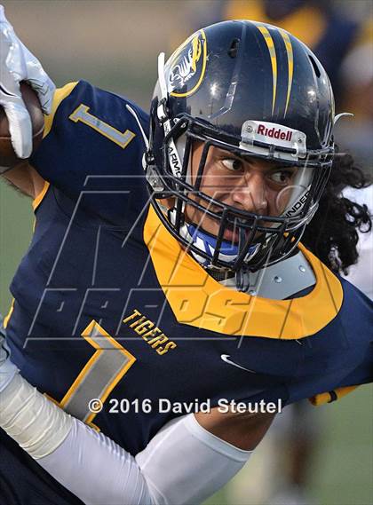 Thumbnail 2 in Elk Grove @ Inderkum photogallery.