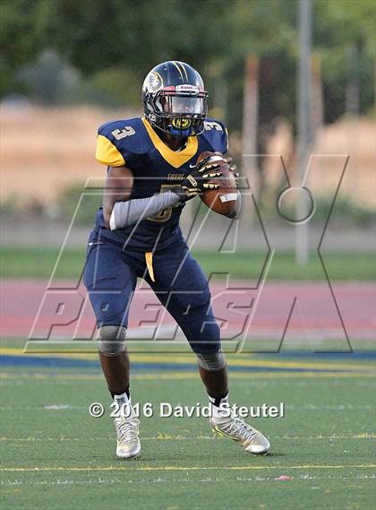 Thumbnail 3 in Elk Grove @ Inderkum photogallery.
