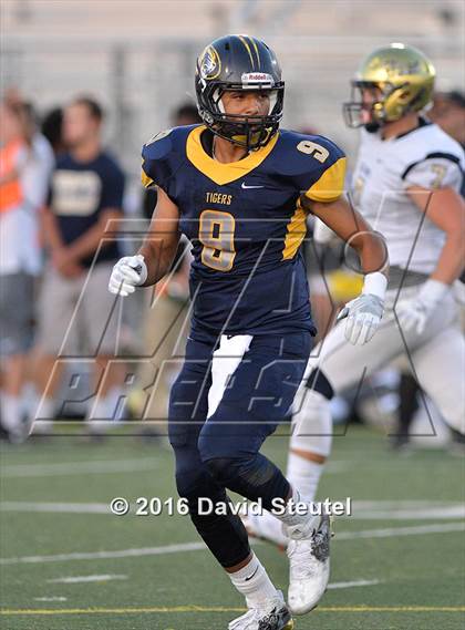 Thumbnail 1 in Elk Grove @ Inderkum photogallery.