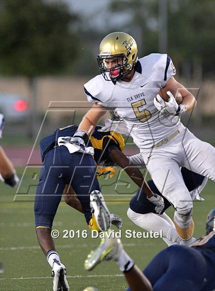 Thumbnail 2 in Elk Grove @ Inderkum photogallery.