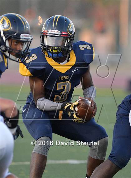 Thumbnail 1 in Elk Grove @ Inderkum photogallery.