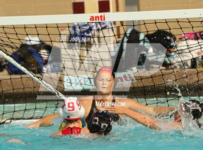 Thumbnail 3 in Los Gatos vs Willow Glen (Amanda Mac Invitational) photogallery.