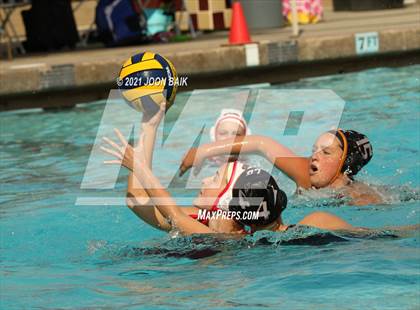 Thumbnail 3 in Los Gatos vs Willow Glen (Amanda Mac Invitational) photogallery.