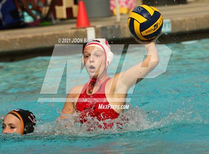 Thumbnail 3 in Los Gatos vs Willow Glen (Amanda Mac Invitational) photogallery.