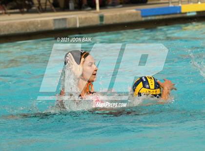 Thumbnail 1 in Los Gatos vs Willow Glen (Amanda Mac Invitational) photogallery.