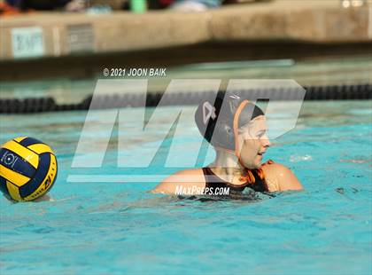 Thumbnail 1 in Los Gatos vs Willow Glen (Amanda Mac Invitational) photogallery.
