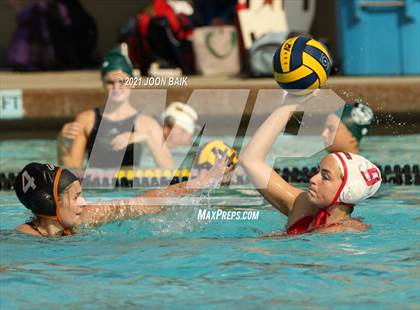 Thumbnail 2 in Los Gatos vs Willow Glen (Amanda Mac Invitational) photogallery.