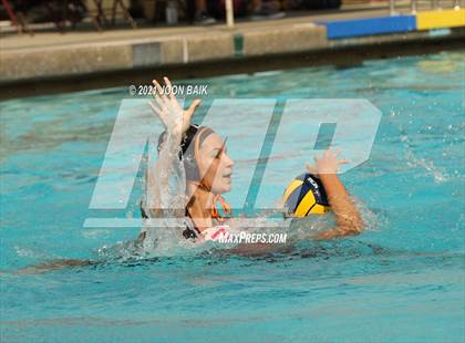 Thumbnail 2 in Los Gatos vs Willow Glen (Amanda Mac Invitational) photogallery.