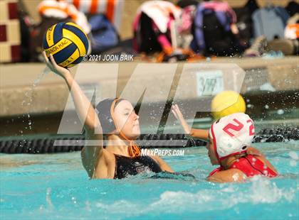 Thumbnail 3 in Los Gatos vs Willow Glen (Amanda Mac Invitational) photogallery.
