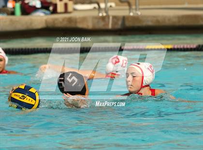 Thumbnail 1 in Los Gatos vs Willow Glen (Amanda Mac Invitational) photogallery.