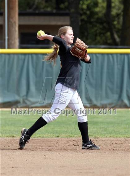 Thumbnail 2 in Chico vs Fortuna (Shasta Tournament) photogallery.