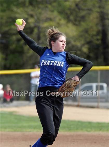 Thumbnail 3 in Chico vs Fortuna (Shasta Tournament) photogallery.