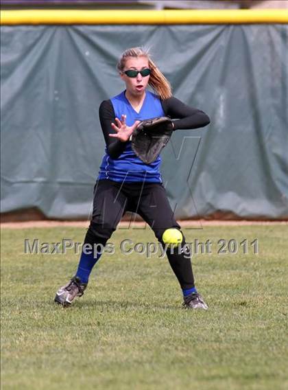 Thumbnail 2 in Chico vs Fortuna (Shasta Tournament) photogallery.