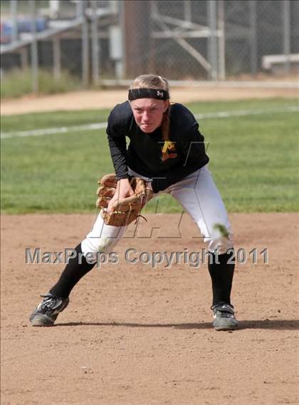 Thumbnail 3 in Chico vs Fortuna (Shasta Tournament) photogallery.