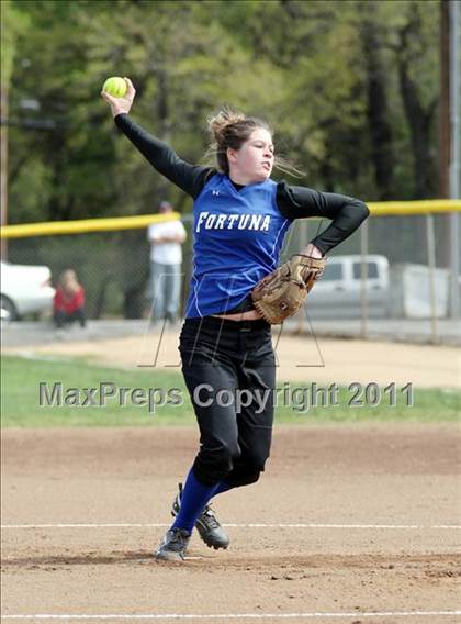 Thumbnail 1 in Chico vs Fortuna (Shasta Tournament) photogallery.