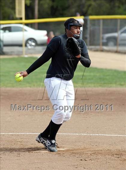 Thumbnail 3 in Chico vs Fortuna (Shasta Tournament) photogallery.