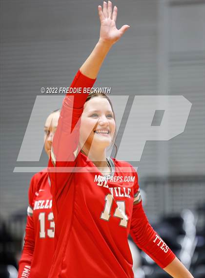 Thumbnail 3 in Aubrey vs. Bellville (UIL 4A Semifinal) photogallery.
