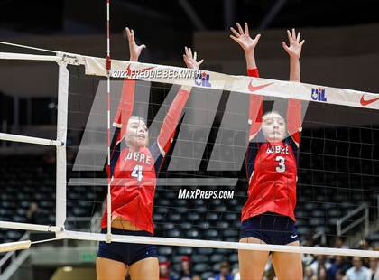 Thumbnail 2 in Aubrey vs. Bellville (UIL 4A Semifinal) photogallery.