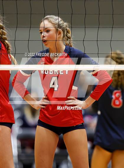 Thumbnail 2 in Aubrey vs. Bellville (UIL 4A Semifinal) photogallery.