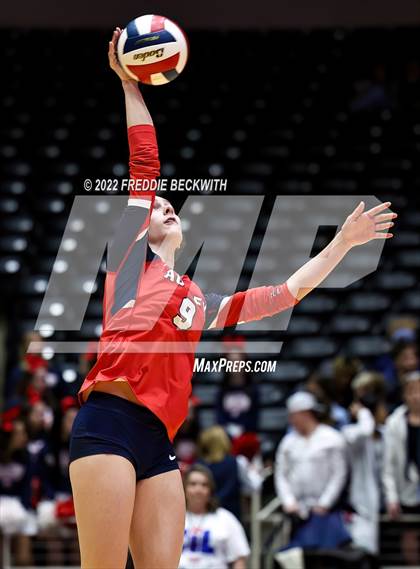Thumbnail 2 in Aubrey vs. Bellville (UIL 4A Semifinal) photogallery.