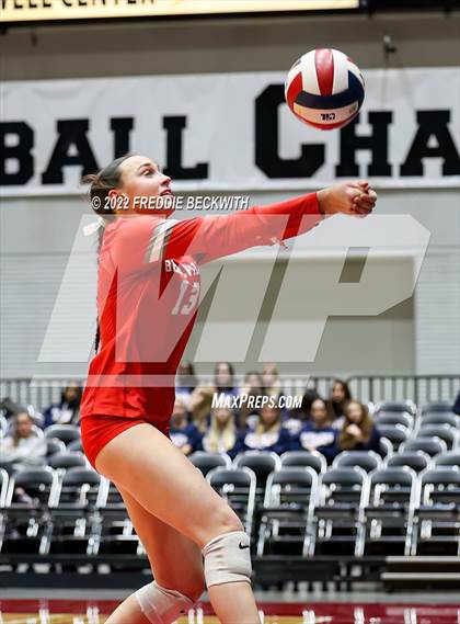Thumbnail 2 in Aubrey vs. Bellville (UIL 4A Semifinal) photogallery.