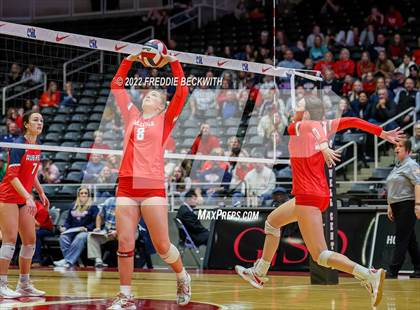 Thumbnail 3 in Aubrey vs. Bellville (UIL 4A Semifinal) photogallery.
