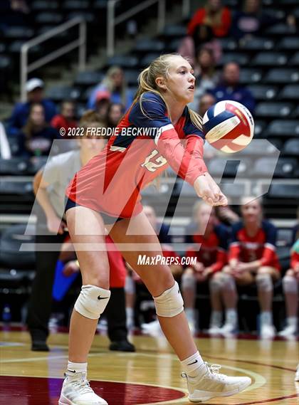 Thumbnail 3 in Aubrey vs. Bellville (UIL 4A Semifinal) photogallery.