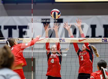 Thumbnail 1 in Aubrey vs. Bellville (UIL 4A Semifinal) photogallery.