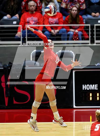 Thumbnail 3 in Aubrey vs. Bellville (UIL 4A Semifinal) photogallery.