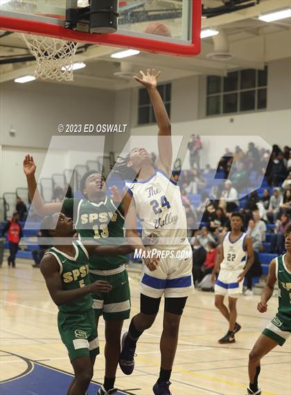 Thumbnail 3 in St. Patrick-St. Vincent @ Pinole Valley (CIF NCS D3 Semifinal) photogallery.