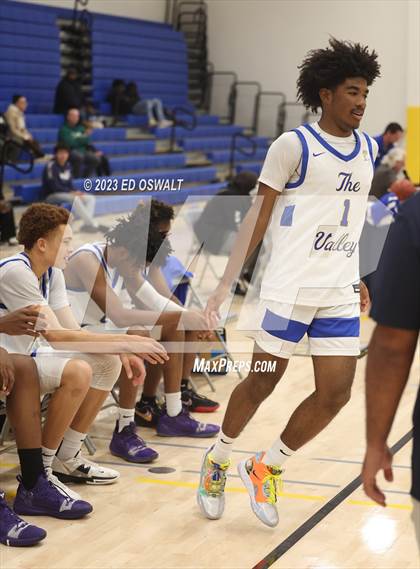 Thumbnail 2 in St. Patrick-St. Vincent @ Pinole Valley (CIF NCS D3 Semifinal) photogallery.