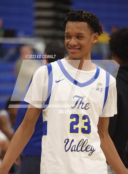 Thumbnail 3 in St. Patrick-St. Vincent @ Pinole Valley (CIF NCS D3 Semifinal) photogallery.