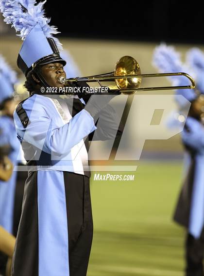 Thumbnail 3 in Harlan @ Warren photogallery.