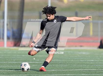 Thumbnail 1 in Lincoln vs. McClatchy photogallery.