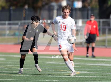 Thumbnail 2 in Lincoln vs. McClatchy photogallery.