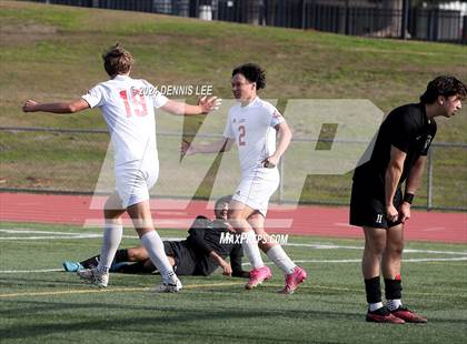 Thumbnail 1 in Lincoln vs. McClatchy photogallery.