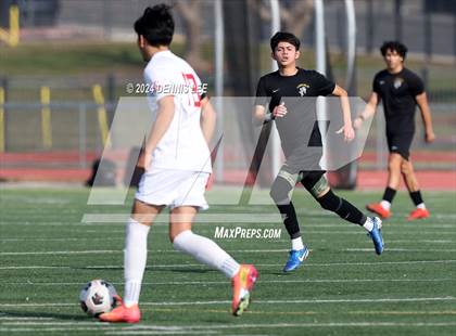 Thumbnail 1 in Lincoln vs. McClatchy photogallery.