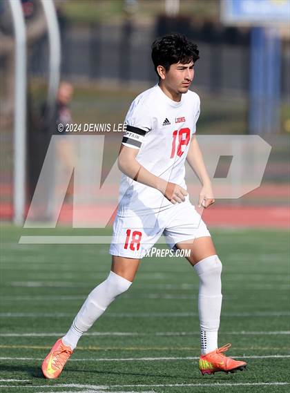 Thumbnail 1 in Lincoln vs. McClatchy photogallery.