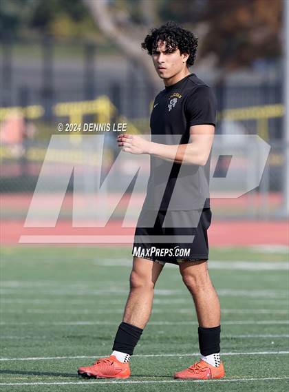 Thumbnail 1 in Lincoln vs. McClatchy photogallery.