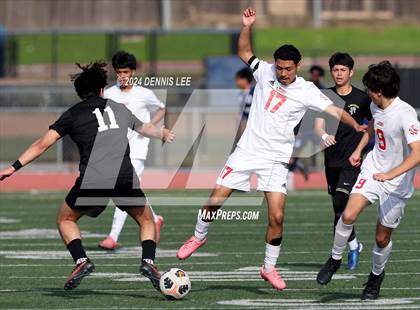 Thumbnail 2 in Lincoln vs. McClatchy photogallery.