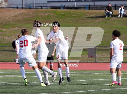 Thumbnail 2 in Lincoln vs. McClatchy photogallery.