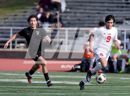 Thumbnail 2 in Lincoln vs. McClatchy photogallery.