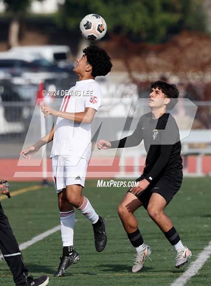 Thumbnail 3 in Lincoln vs. McClatchy photogallery.