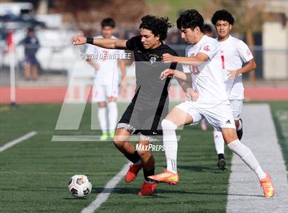 Thumbnail 2 in Lincoln vs. McClatchy photogallery.