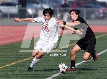 Thumbnail 1 in Lincoln vs. McClatchy photogallery.