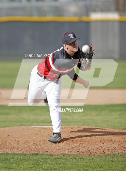 Thumbnail 3 in Brea Olinda @ Tustin photogallery.